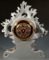 Preview: Große Pendule/Kaminuhr, Porzellanuhr mit reichem Blütenbesatz, 63x49x26 cm
