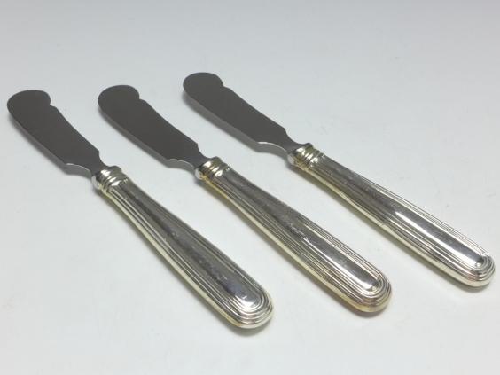 3x Buttermesser, Griff 925er Silber, Faden, L: 15 cm