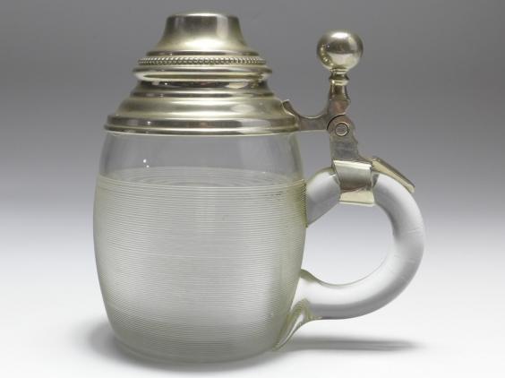 Bierkrug mit Zinndeckel, Zinndeckelkrug, geriffeltes Glas, H: 13 cm