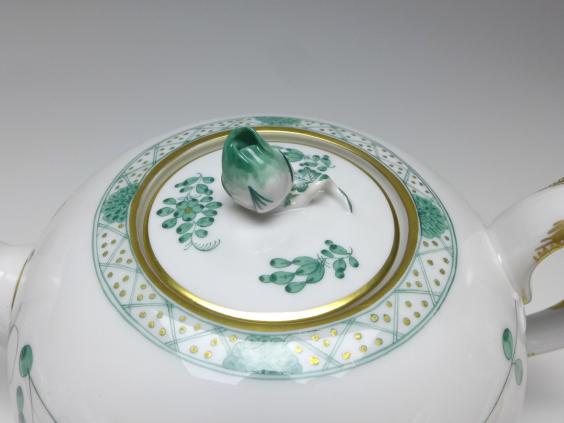 Teekanne, Meissen, Indische Malerei grün reich, H: 13 cm