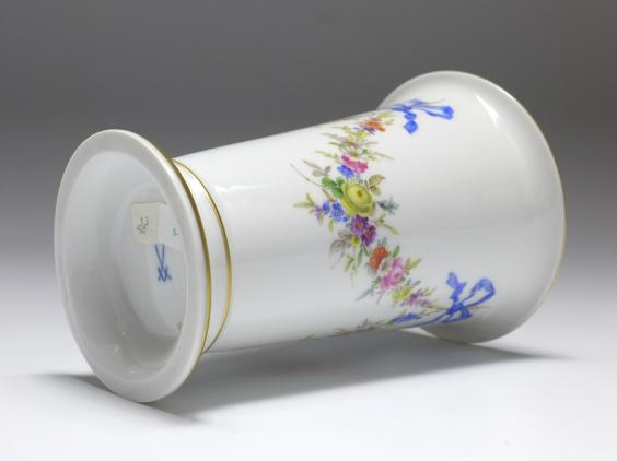 Vase, Meissen, Blumenranken und Schleifen, H: 14 cm