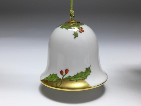 Miniatur-Glocke, Meissen, Stechpalme, Ilex, H: 5 cm