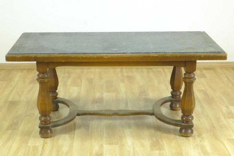 Tisch eckig mit grüner Steinplatte, 20. Jh., Wohnzimmertisch, 61x64x140 cm