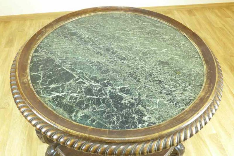 runder Tisch mit grüner Steinplatte, 20. Jh., mit Ablagefach, D: 100 cm