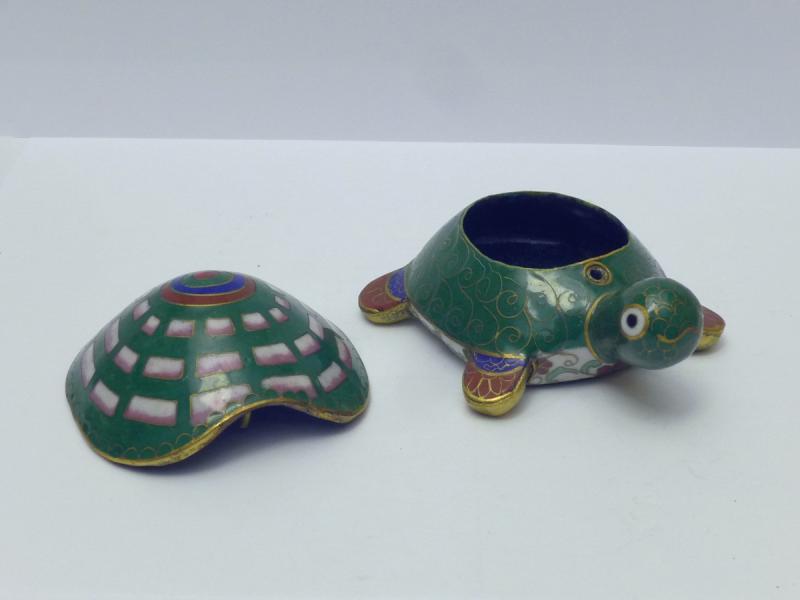Deckeldose, Dose, Cloisonne, Form einer Schildkröte