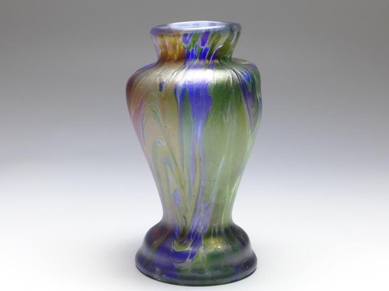 Vase, Glas, 20. Jh., bunte Einschmelzungen, lüstriert