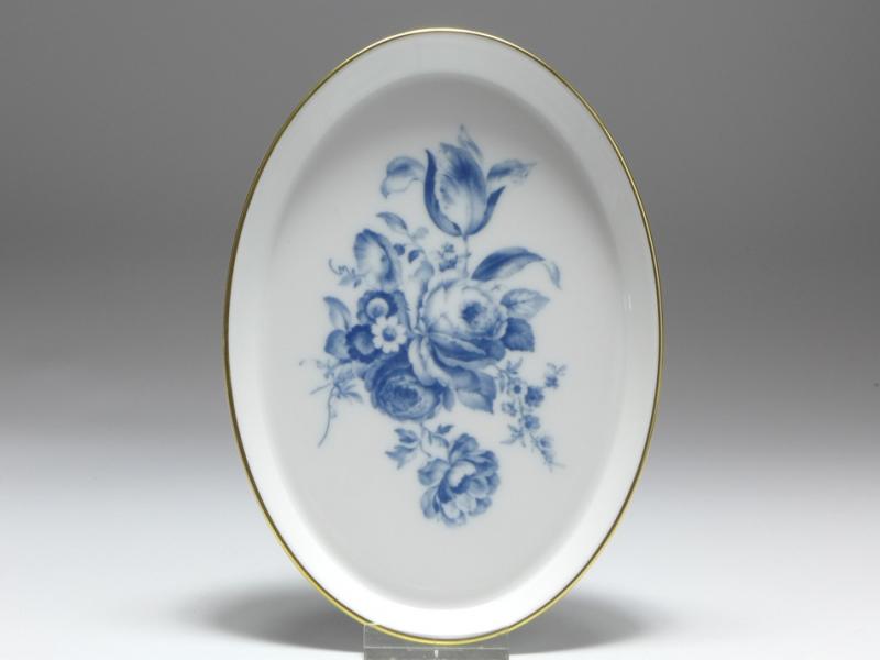 Platte oval, Meissen, Blumen Bukett mit Rose, Aquatinta schieferblau, L: 18 cm