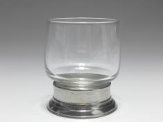 Glas mit Zinnmontur, H: 8,5 cm